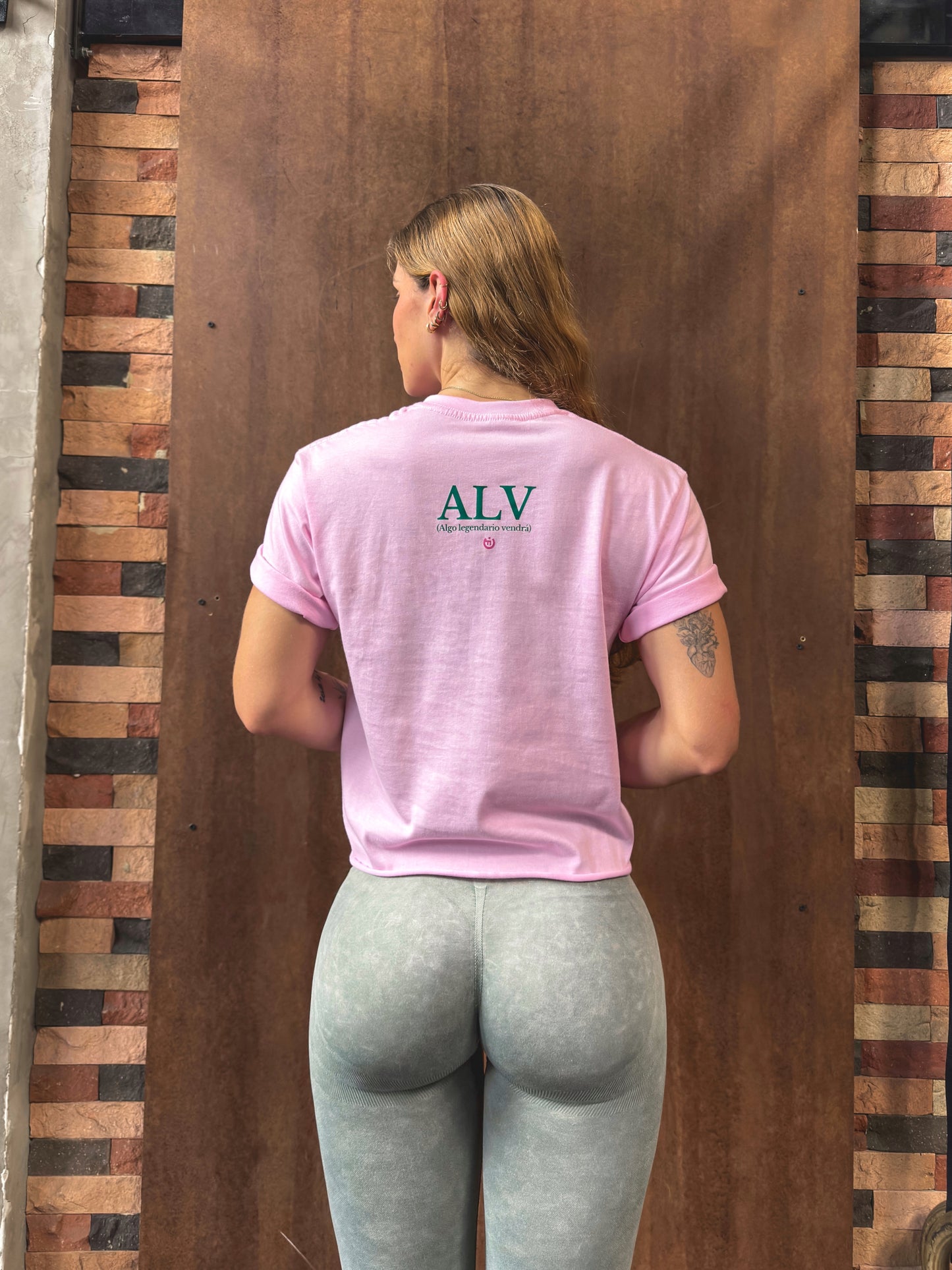 Camiseta CF Crea P*tamente en ud Rosada