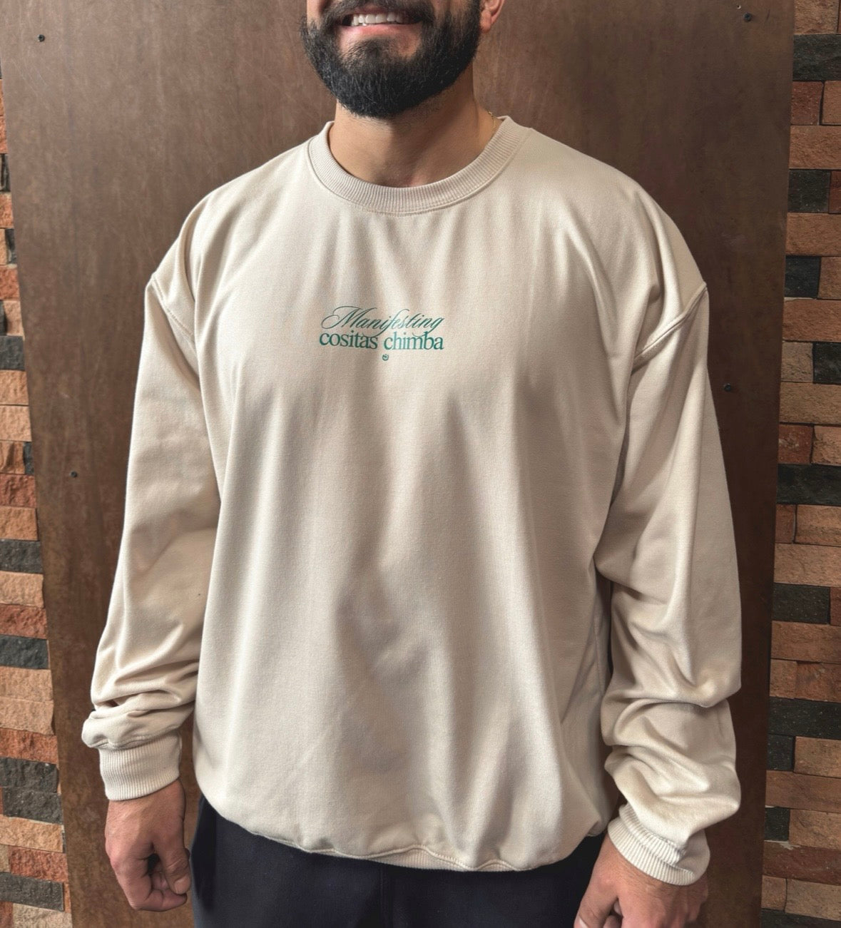 Buzo CF sin capota Mantifesting Cositas Chimba Beige